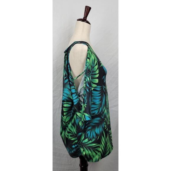 Polyester Women's XL Green, Blue, Black Leaf Blouse - Picture 4 of 6